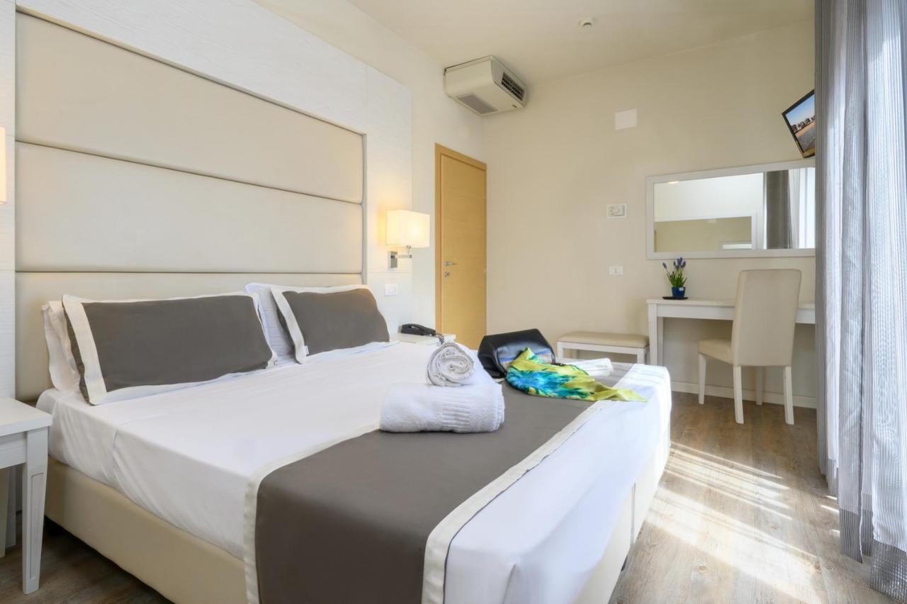 Atlas Hotel Riccione Eksteriør bilde
