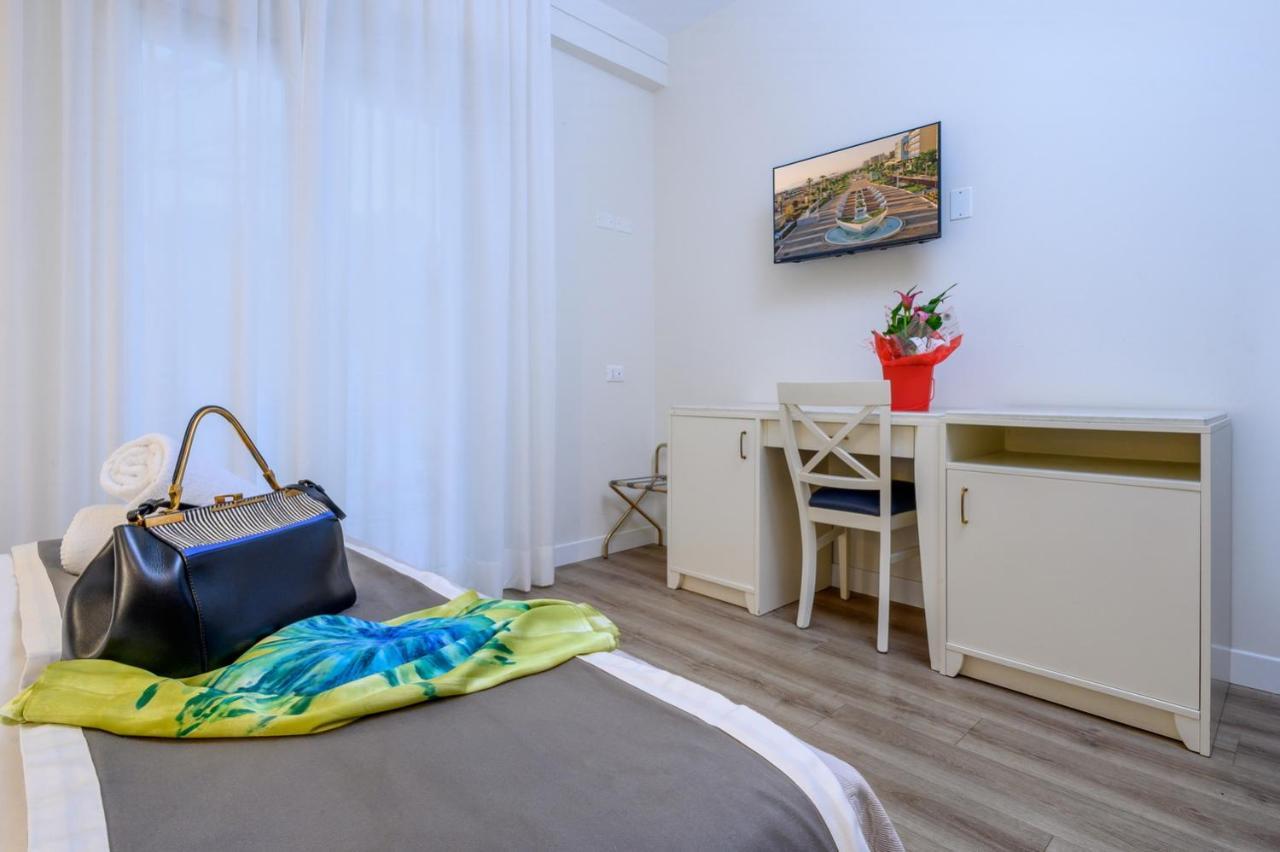 Atlas Hotel Riccione Eksteriør bilde