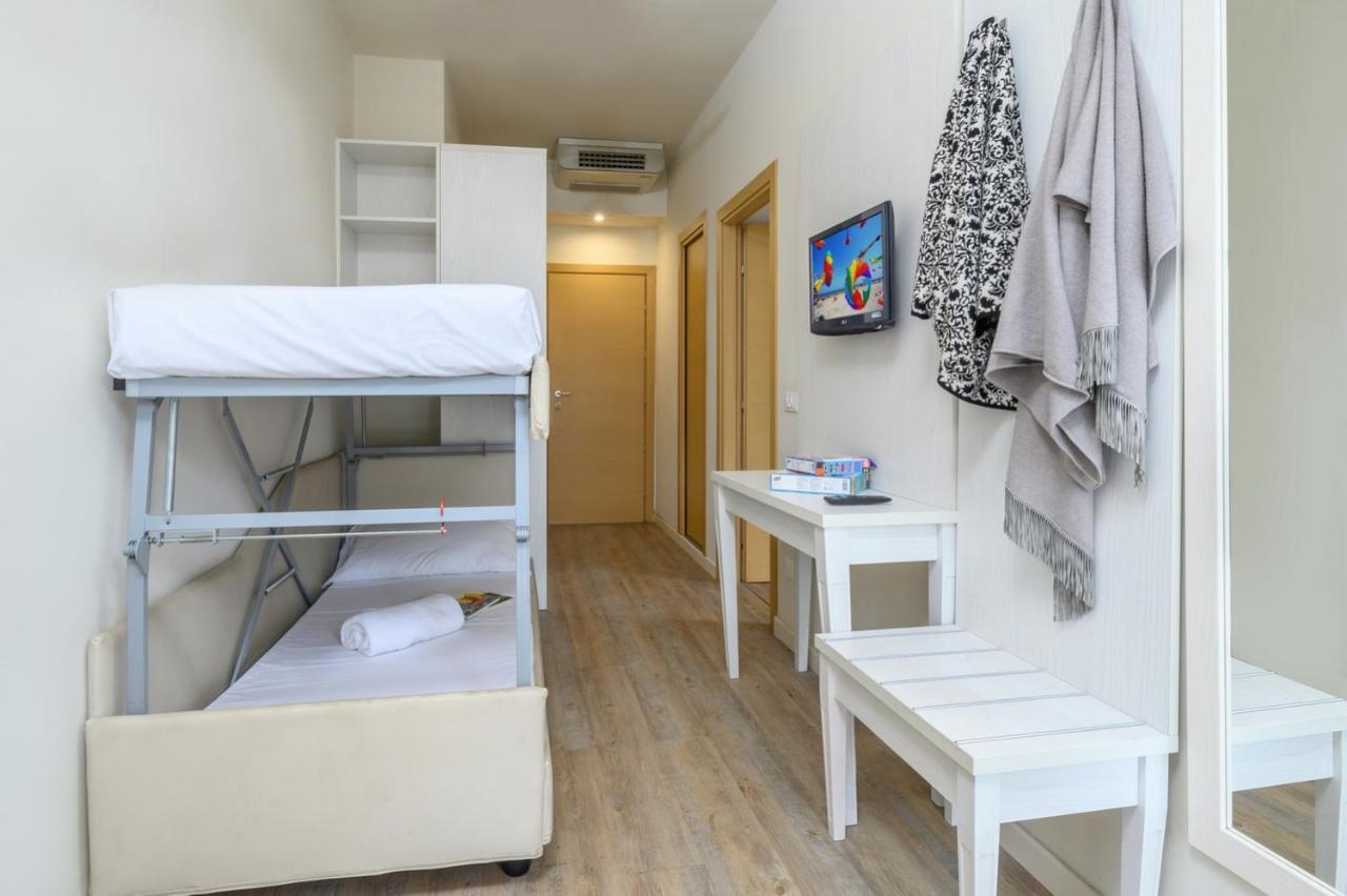 Atlas Hotel Riccione Eksteriør bilde