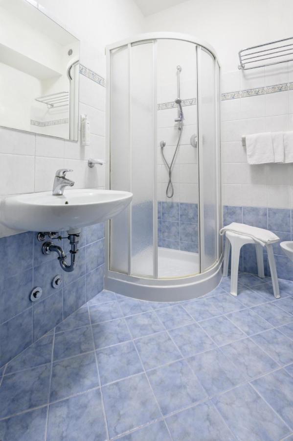Atlas Hotel Riccione Eksteriør bilde