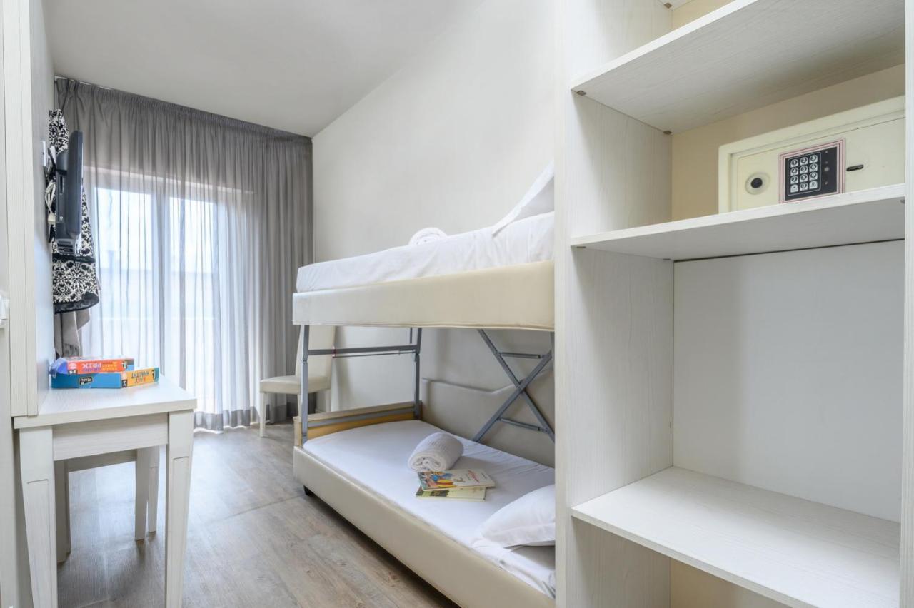 Atlas Hotel Riccione Eksteriør bilde