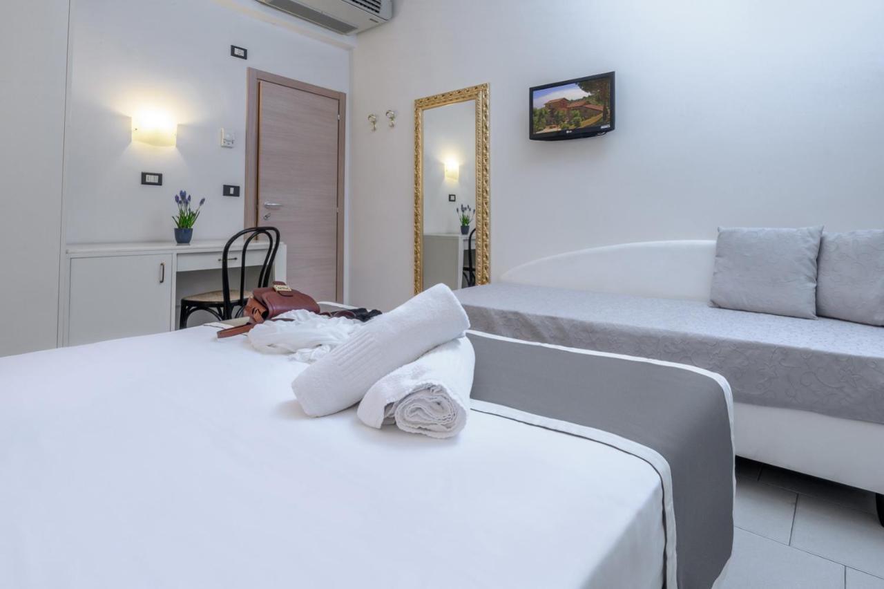 Atlas Hotel Riccione Eksteriør bilde