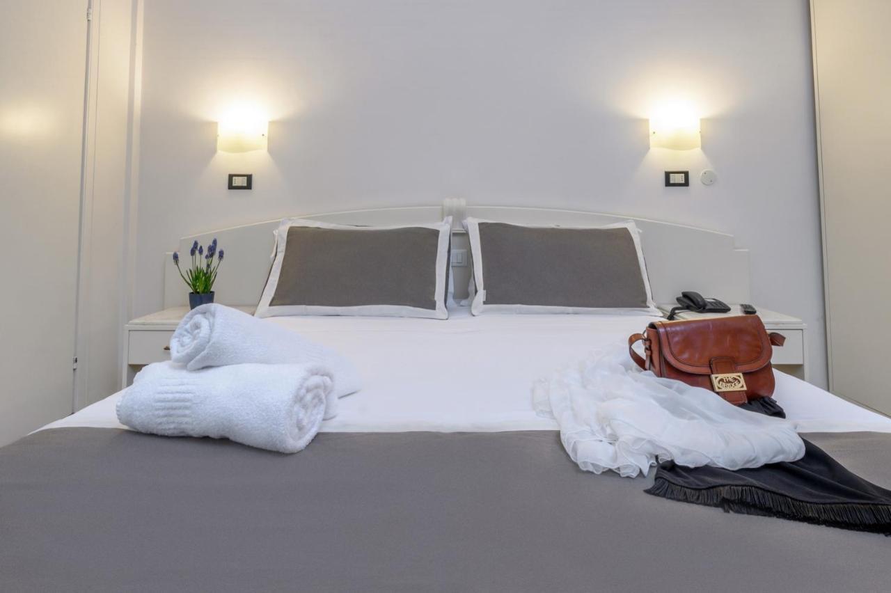Atlas Hotel Riccione Eksteriør bilde