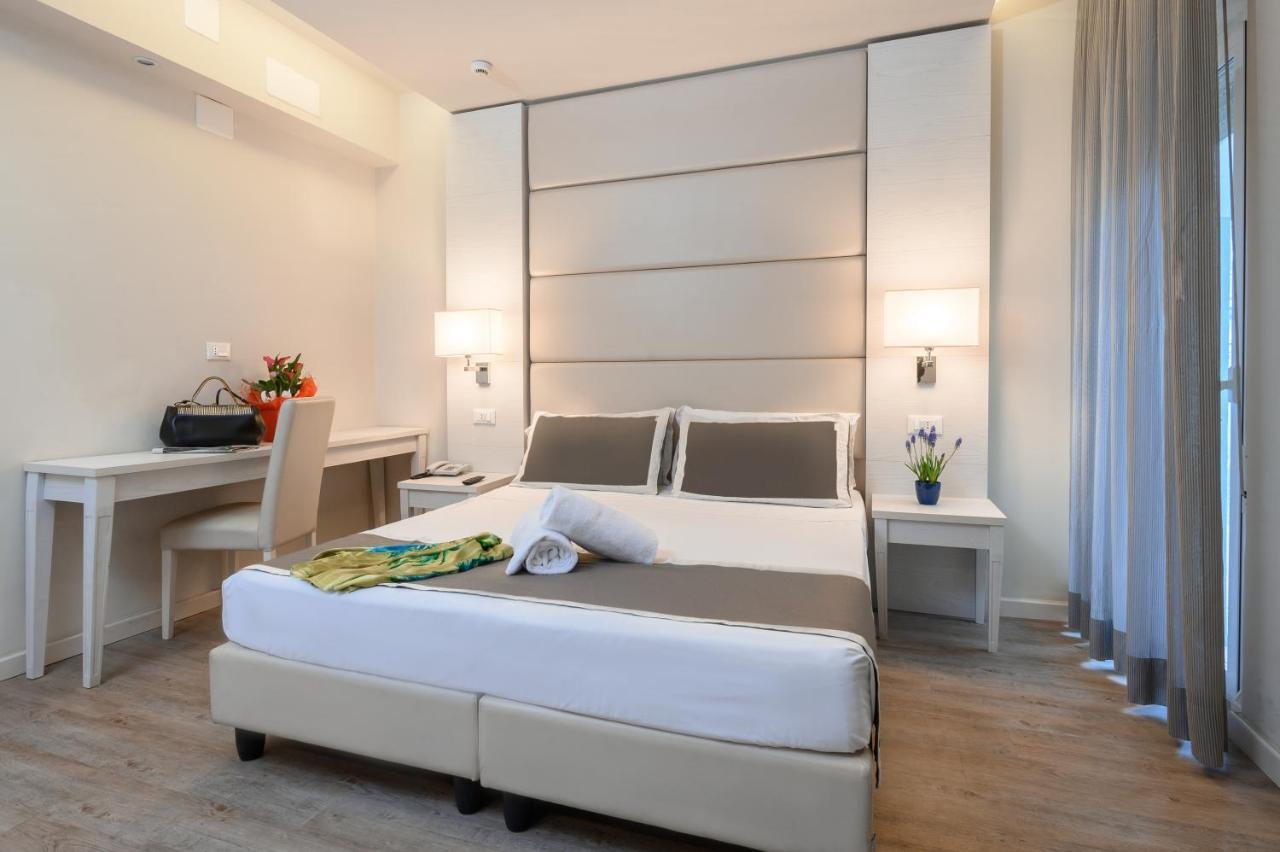 Atlas Hotel Riccione Eksteriør bilde