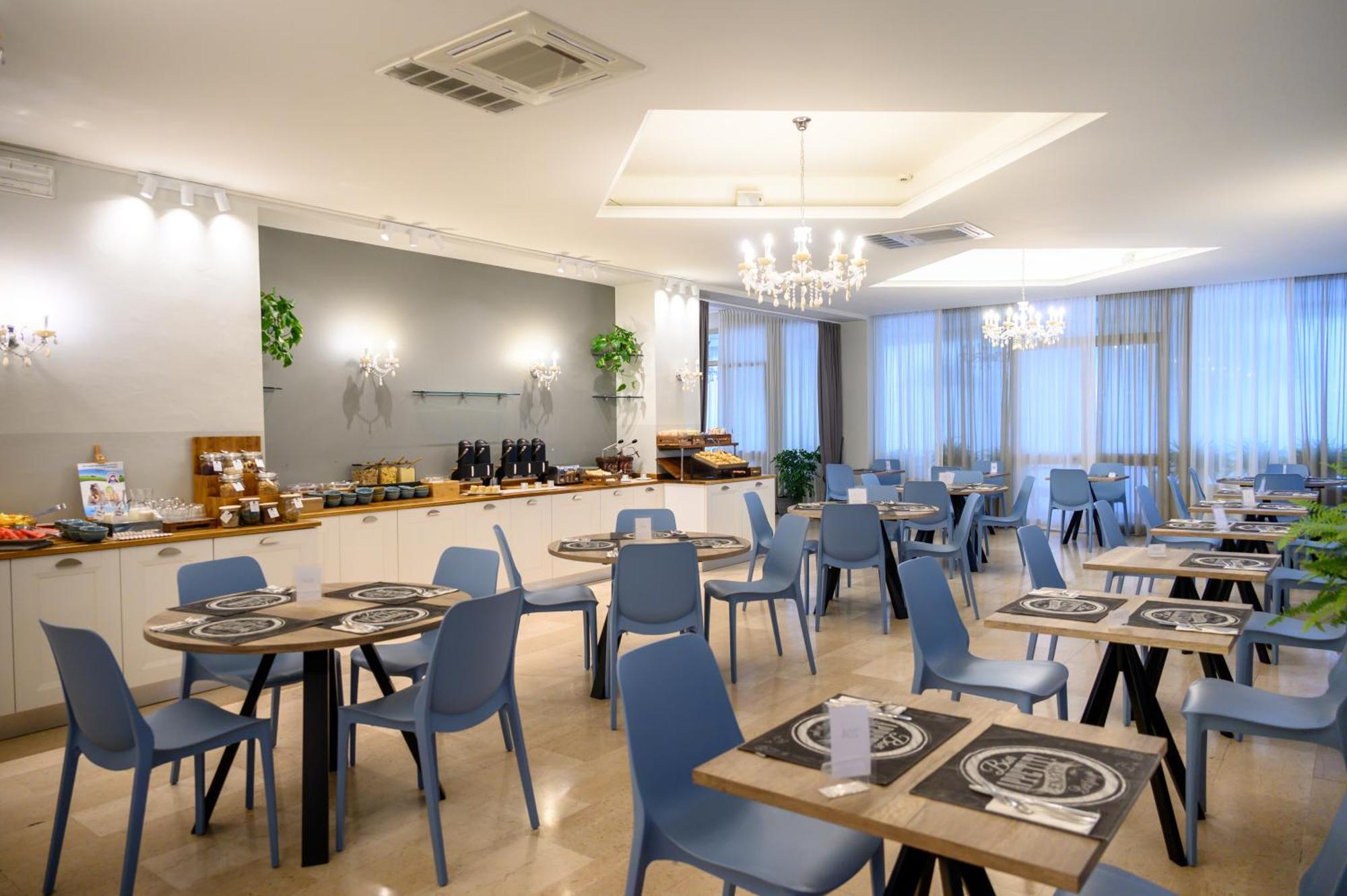 Atlas Hotel Riccione Eksteriør bilde