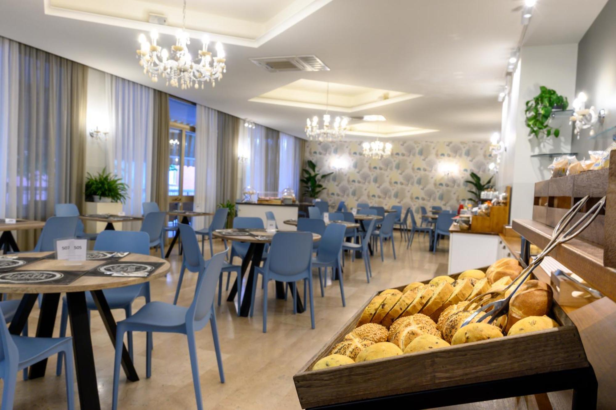 Atlas Hotel Riccione Eksteriør bilde