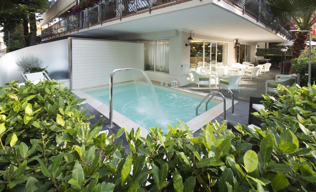 Atlas Hotel Riccione Eksteriør bilde