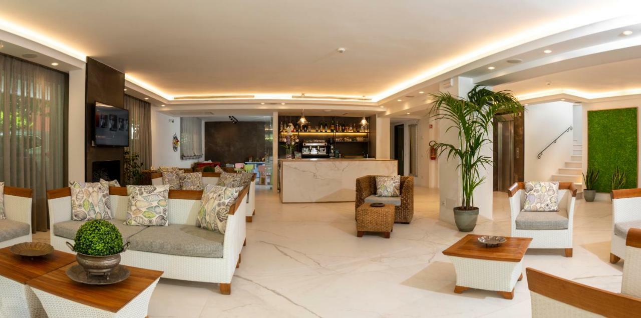Atlas Hotel Riccione Eksteriør bilde